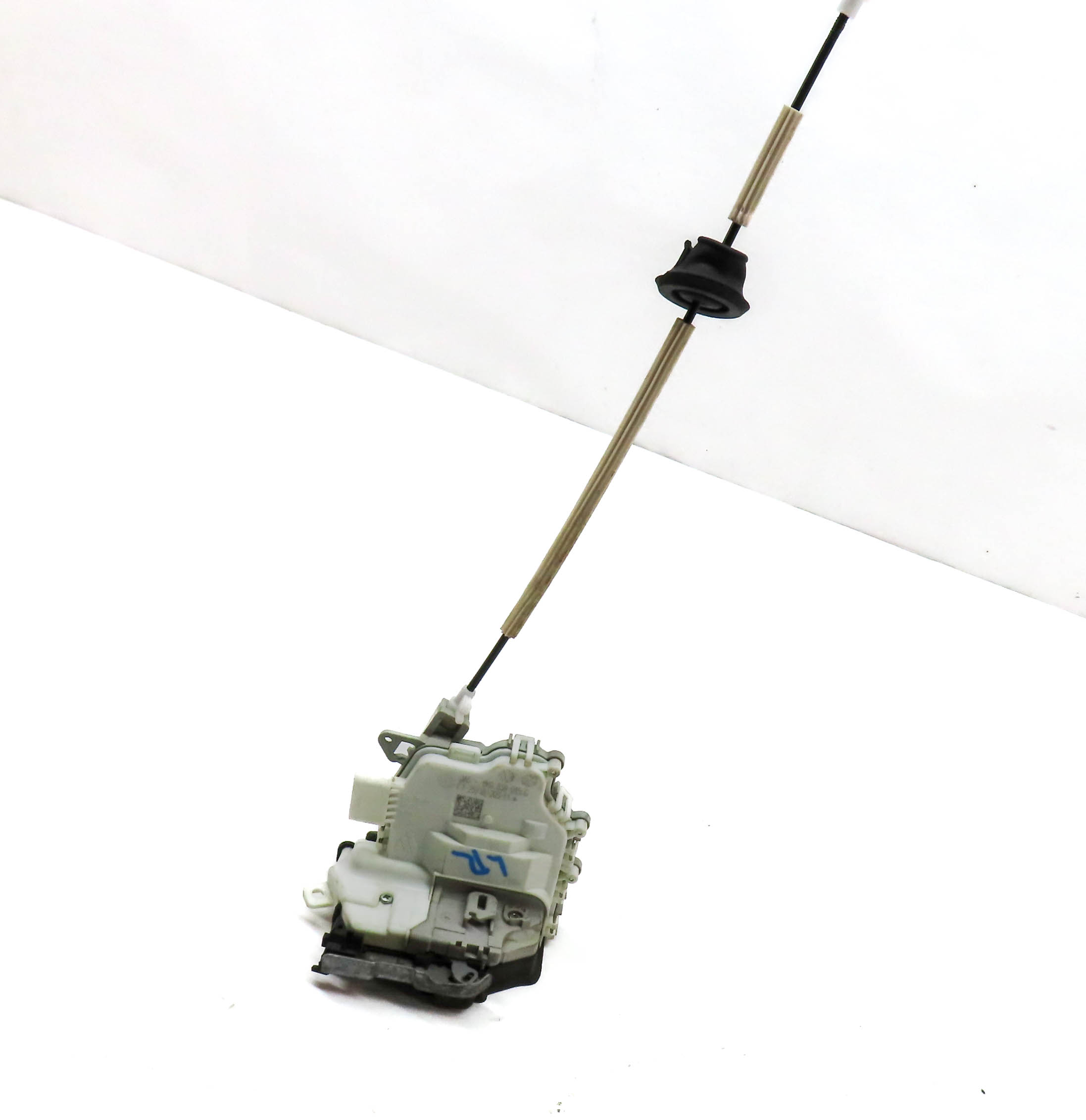 10-20 VW PORSCHE AUDI A3 A4 A8 S3 S4 Q5 MACAN PANAMERA - LEFT REAR DOOR LATCH — exact item pictured